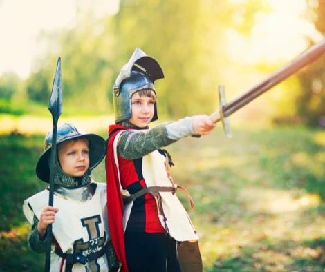 A noble knight and his faithful footman off on an adventure!